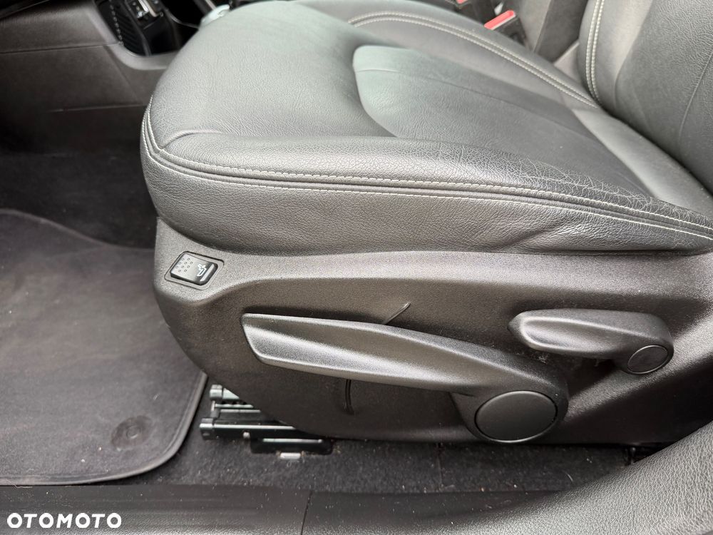 Jeep Renegade 1.4 MultiAir DSG Limited - 15