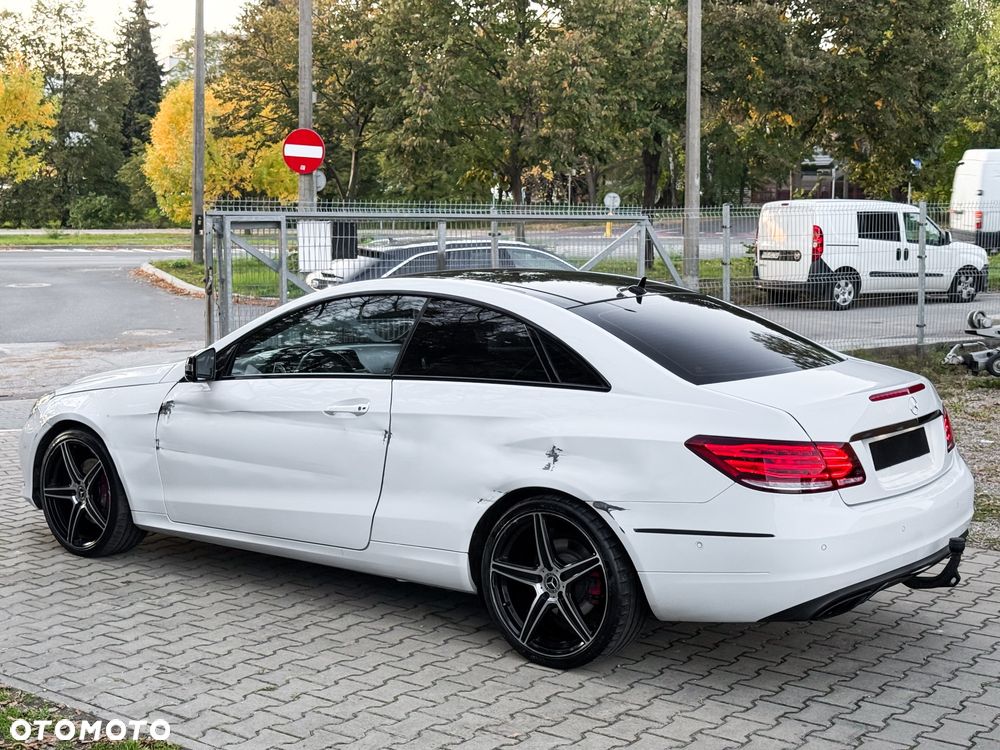 Mercedes-Benz Klasa E 220 d 9G-TRONIC Sport Edition - 4