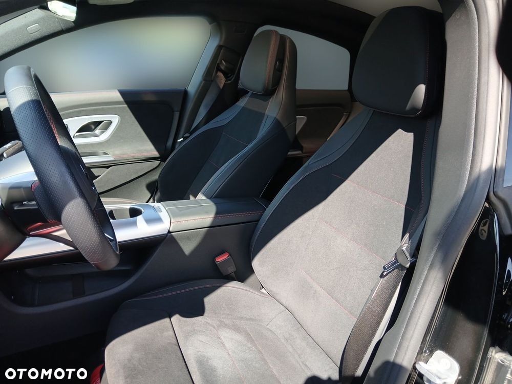Mercedes-Benz CLA 220 mHEV 4-Matic 8G-DCT - 20