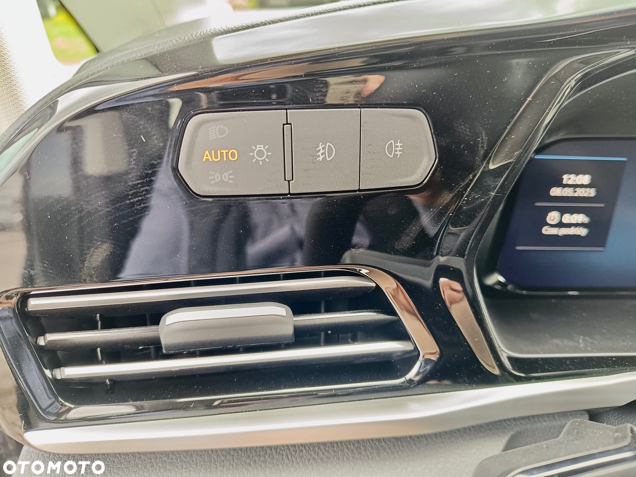 Ford Tourneo Connect Grand - 20