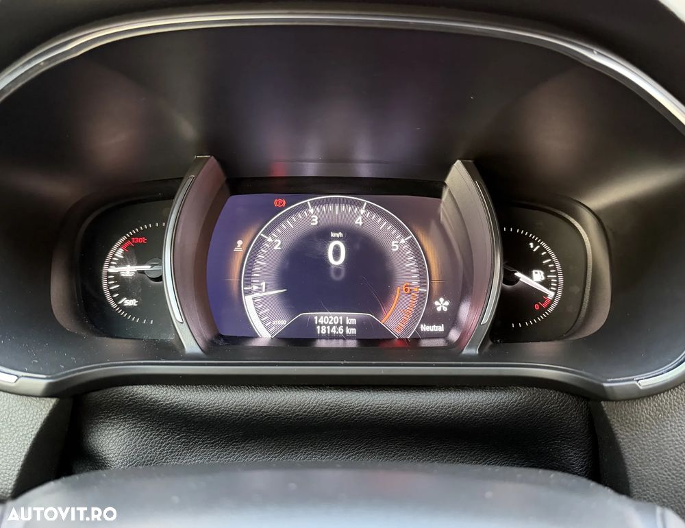 Renault Megane TCe 140 GPF BOSE EDITION - 17
