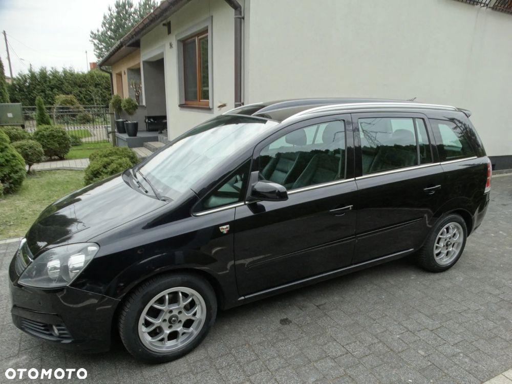 Opel Zafira 1.8 Cosmo - 4
