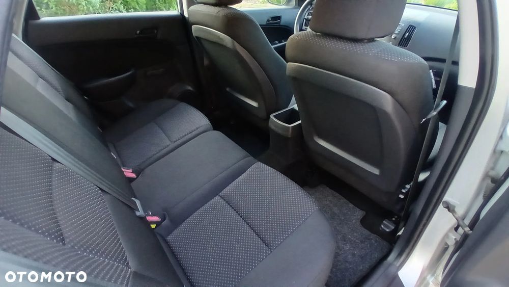 Hyundai i30 1.4 Edition Plus - 16