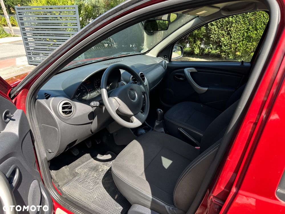 Dacia Sandero Stepway 1.6 - 19