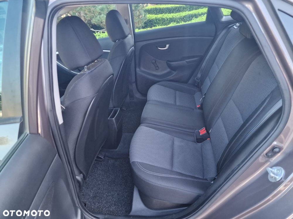Hyundai i30 1.4 Advantage - 19