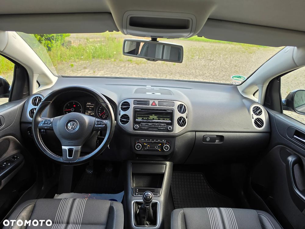 Volkswagen Golf Plus 1.6 TDI Comfortline - 29
