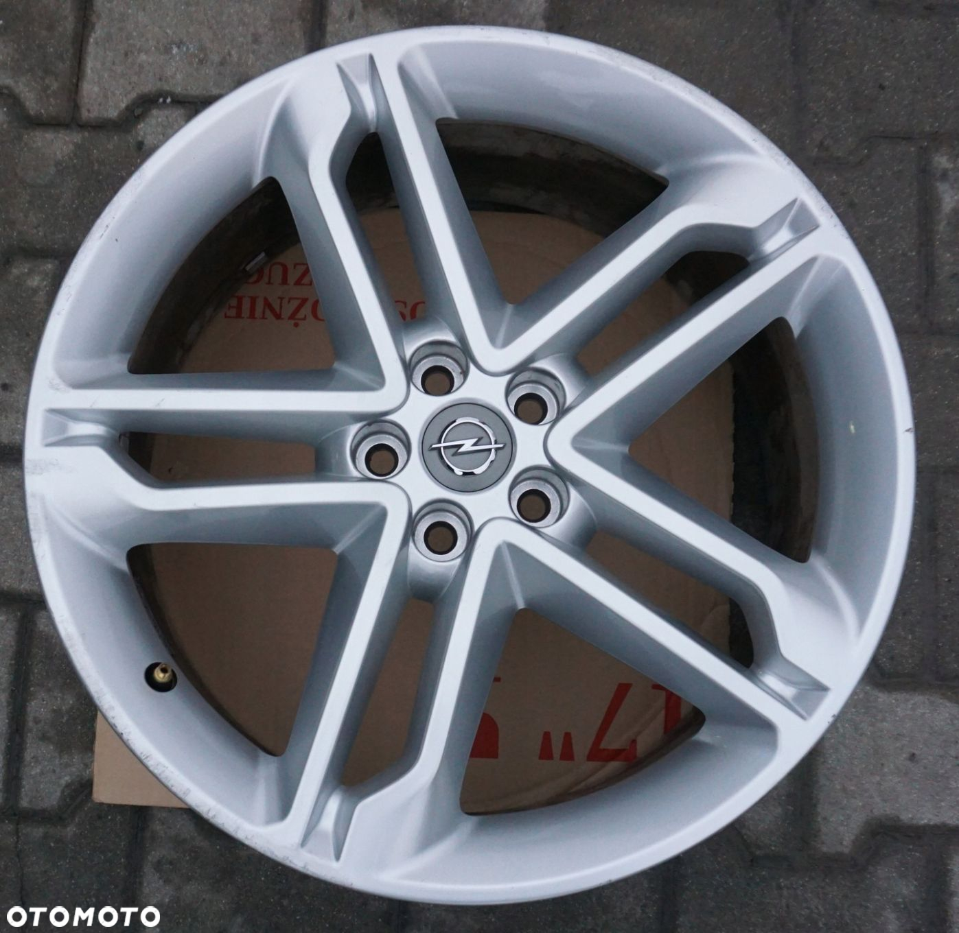 Opel Ampera-e Astra 19" 5x105x56,6 ET38 F48 - 9