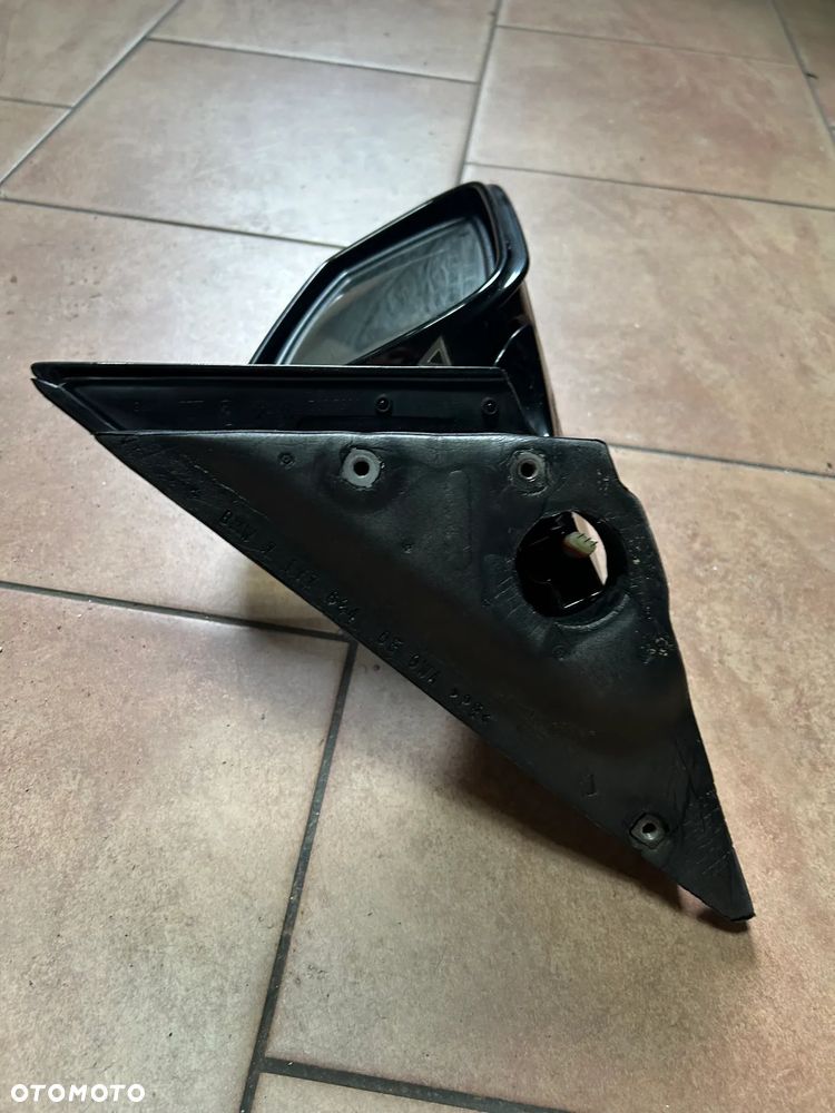 LUSTERKO BMW F01 F02 PRAWE EUROPA A96 SHADOWLINE ASYSTENT MARTWEGO POLA 3PIN - 3