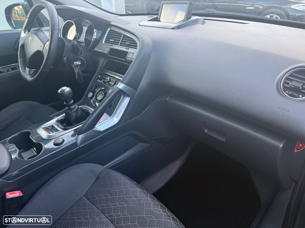 Peugeot 3008 1.6 BlueHDi Style - 19