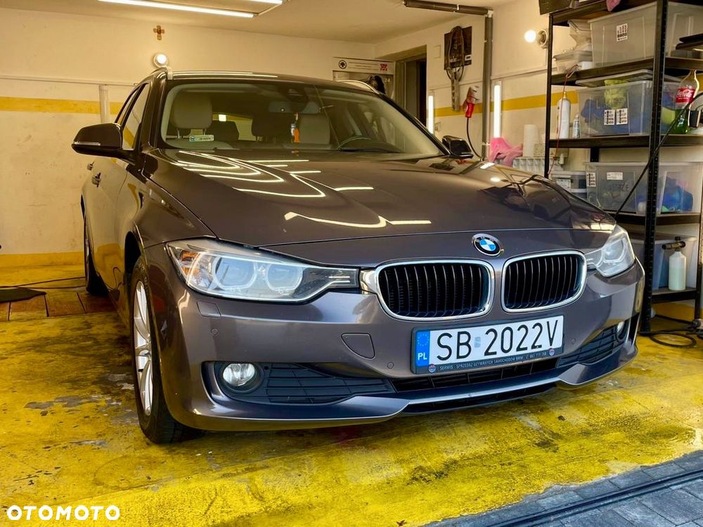 BMW Seria 3 320d Touring Efficient Dynamics Edition - 2