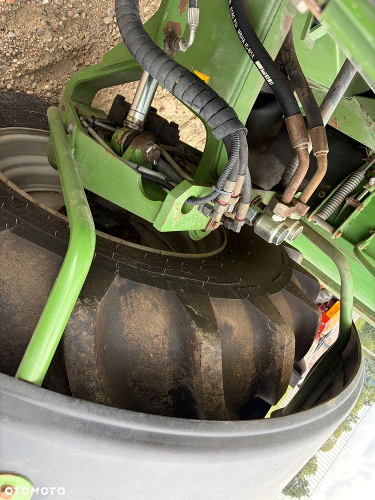 Krone Big M420 - 37