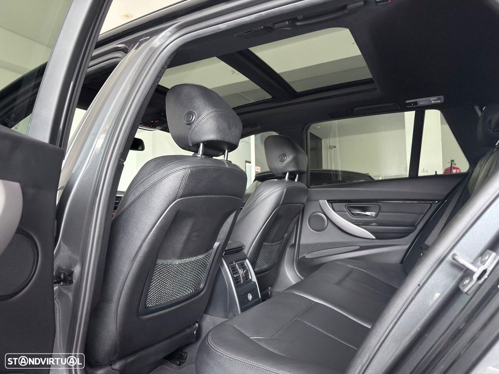 BMW 318 d Touring Pack M Shadow Auto - 31