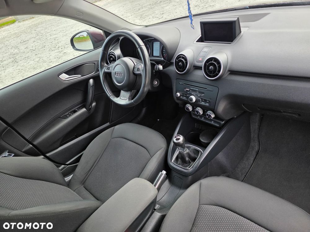 Audi A1 Sportback 1.6 TDI Ambition - 18