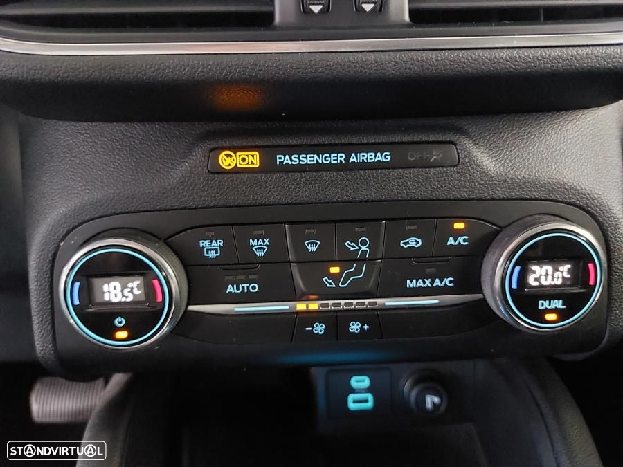 Ford Kuga 2.5 PHEV Titanium - 29