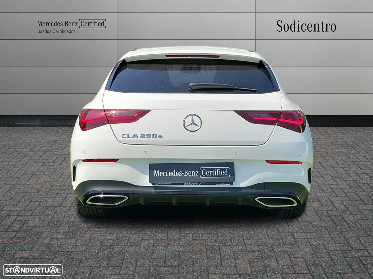 Mercedes-Benz CLA 250 e Shooting Brake AMG Line - 6