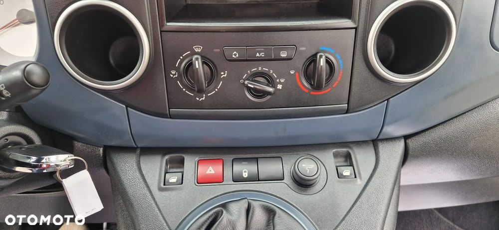 Peugeot Partner 120 VTi Active - 20