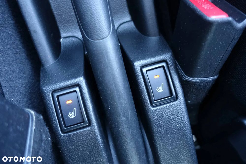 Suzuki Swift 1.2 Dualjet Allgrip Comfort - 22