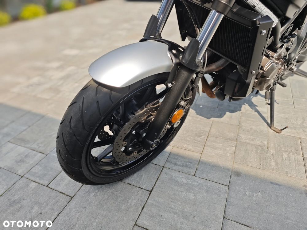 Yamaha XSR - 13