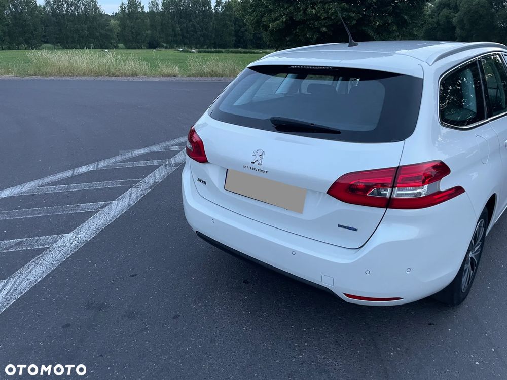Peugeot 308 1.6 BlueHDi Business Line S&S - 33