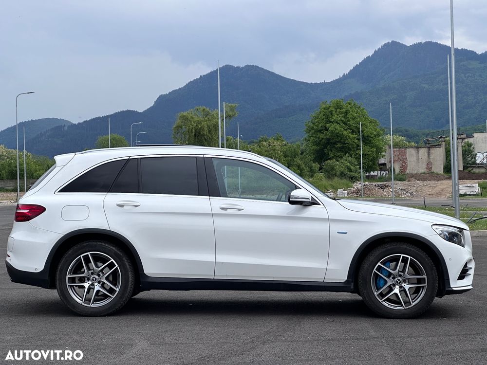 Mercedes-Benz GLC 350 e 4Matic 7G-TRONIC Exclusive - 3