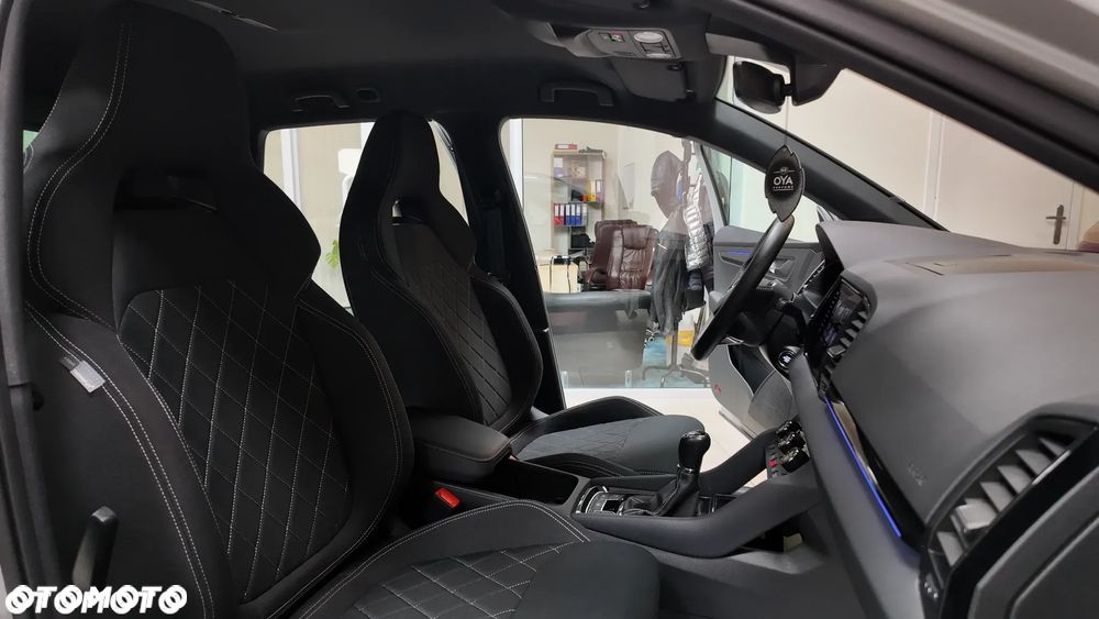 Skoda Karoq 2.0 TDI SCR 4x2 Sportline - 36