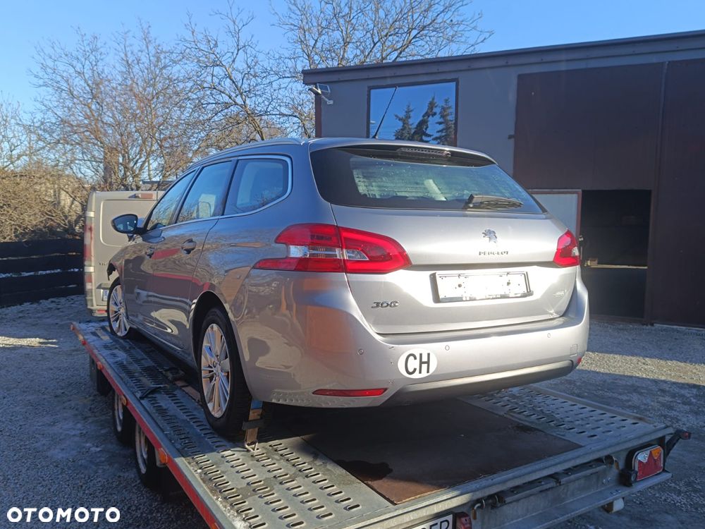 Peugeot 308 BlueHDi 120 EAT6 Stop & Start Business-Line - 9