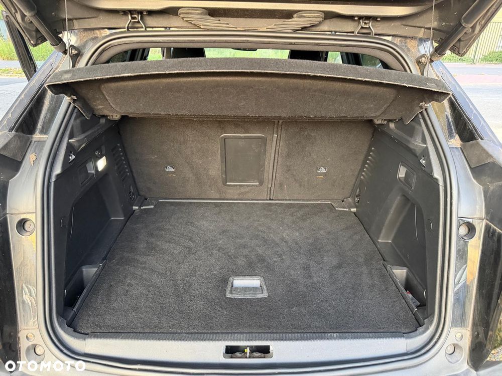 Peugeot 3008 HDi 150 Allure - 16