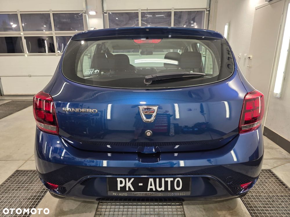 Dacia Sandero 1.2 16V 75 Celebration - 13