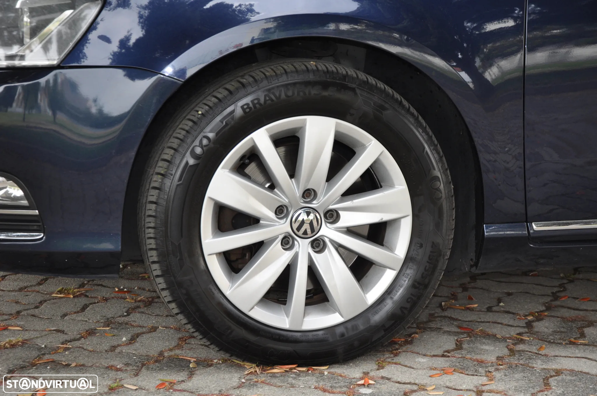 VW Passat Variant 1.6 TDI BlueMotion Trendline - 34
