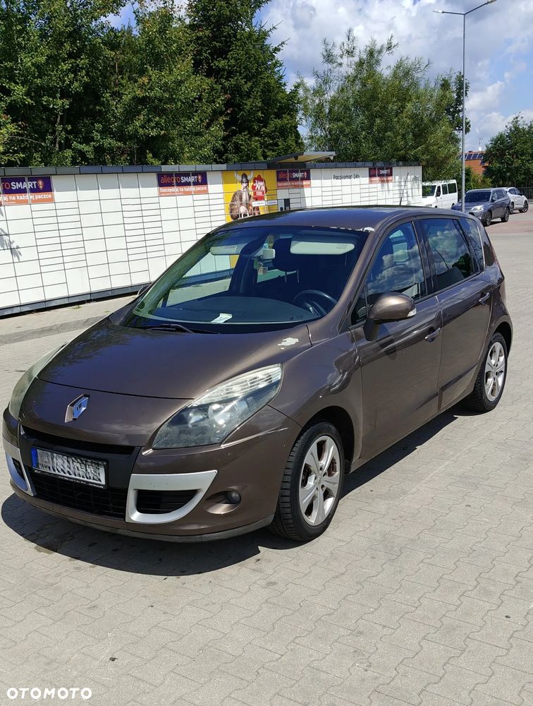 Renault Scenic 1.6 16V 110 Authentique - 5