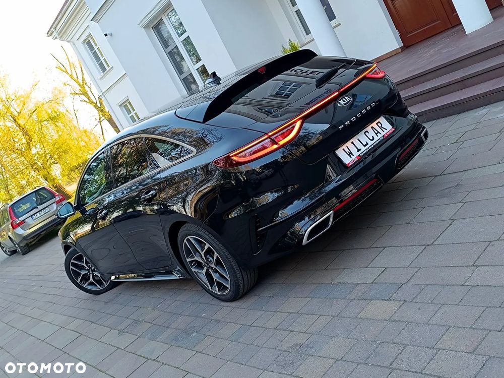 Kia ProCeed 1.4 T-GDI DCT7 OPF GT LINE - 4