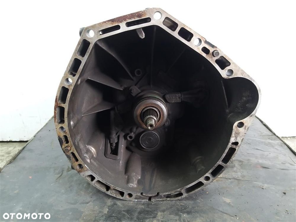 Skrzynia biegów Manualna Mercedes C-klasa W203 2,2 D  ROK 2000-2007 - 7