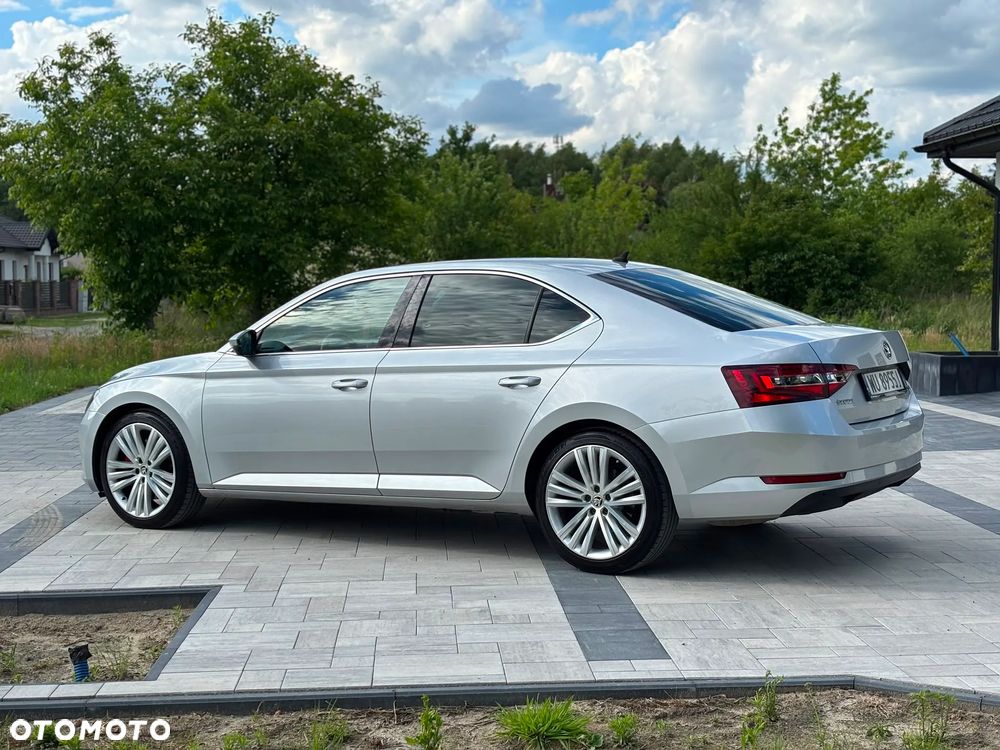 Skoda Superb 2.0 TDI Style - 12