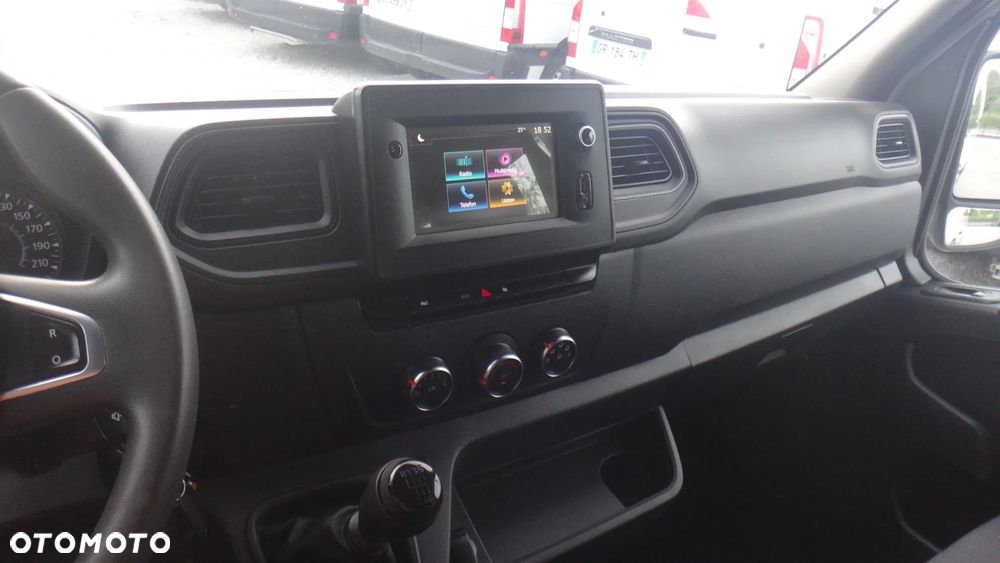 Renault Master - 13