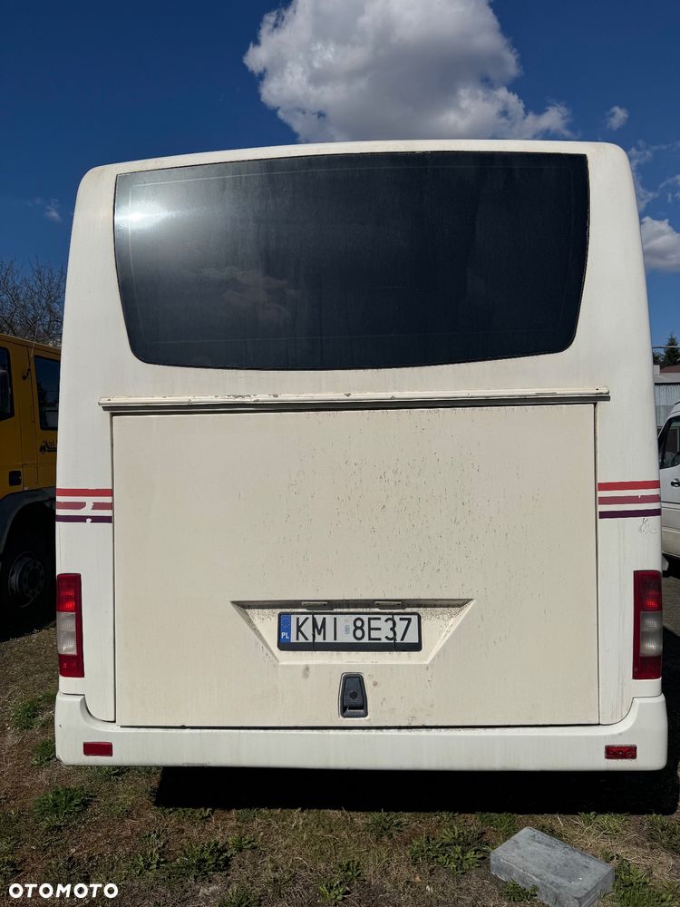 Mercedes-Benz 814 D - 4