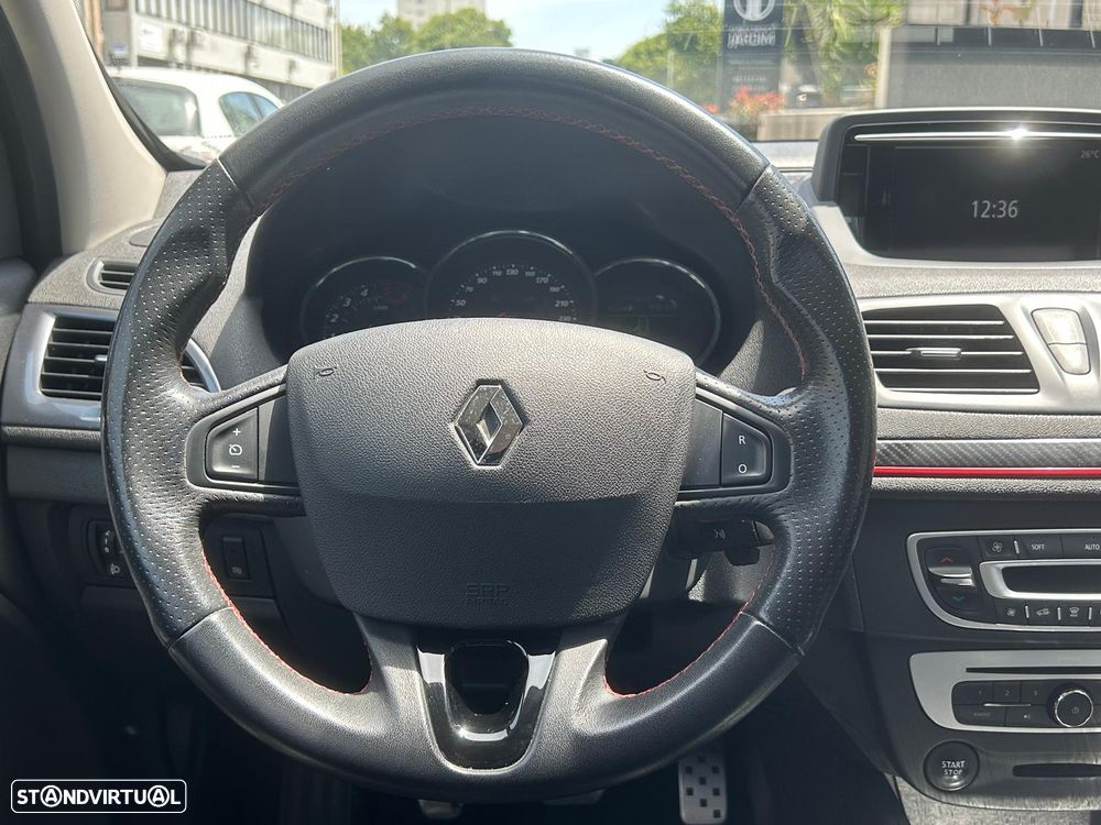 Renault Mégane Sport Tourer 1.5 dCi GT Line SS - 8