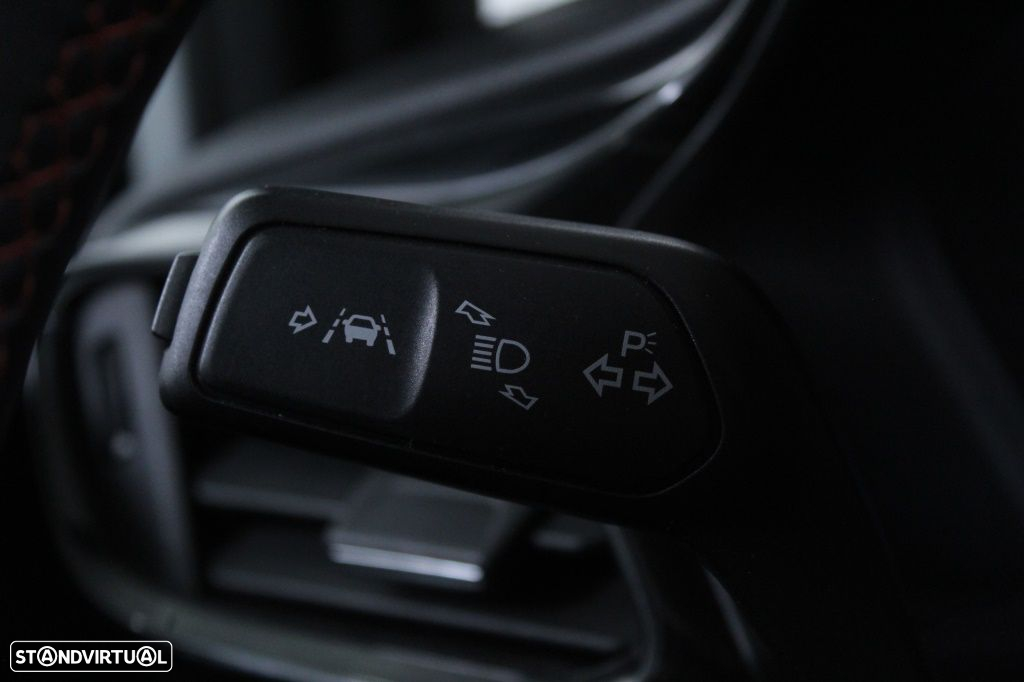Ford Fiesta 1.0 EcoBoost ST-Line - 25