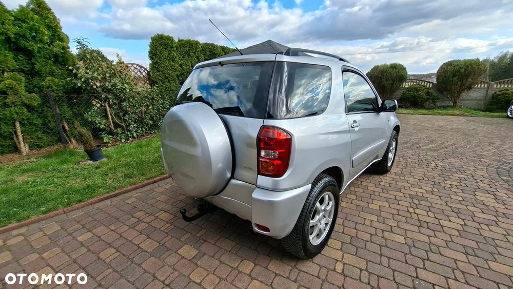 Toyota RAV4 1.8 VVT-i Terra 2WD - 8