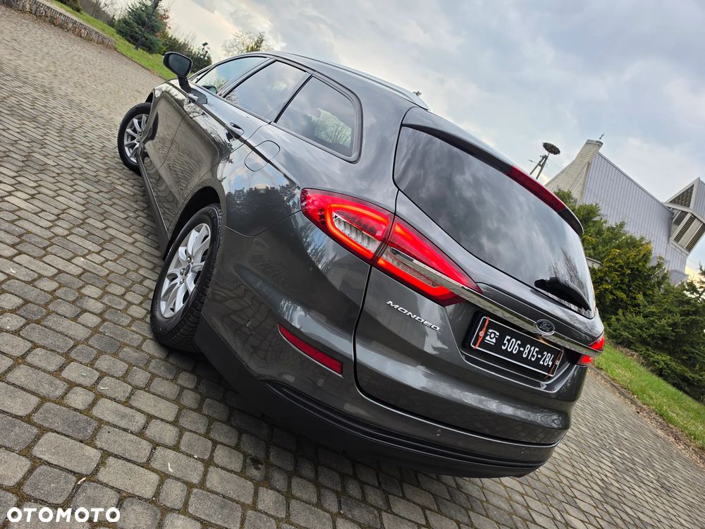 Ford Mondeo 2.0 TDCi Titanium - 11