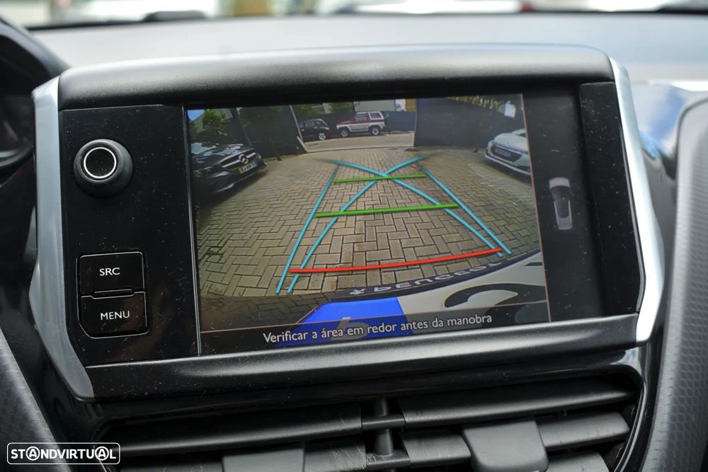 Peugeot 2008 1.2 PureTech Style - 10
