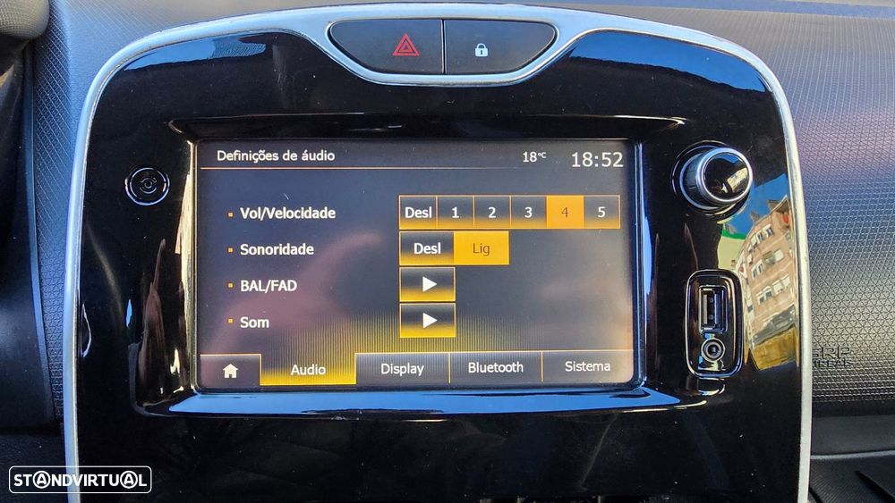 Renault Clio Sport Tourer 1.5 dCi Limited - 24