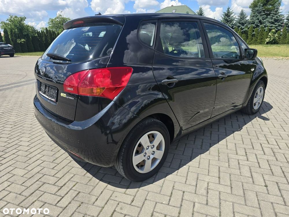 Kia Venga - 9