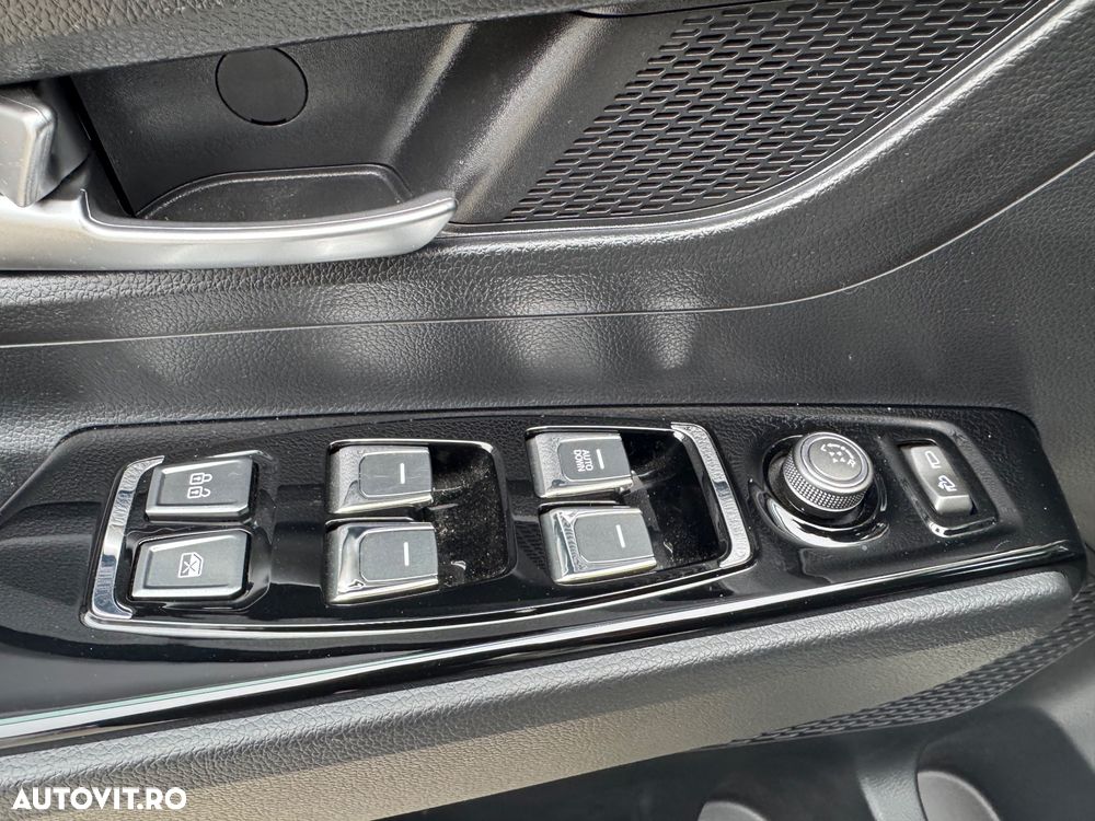 SsangYong Korando 1.5 GDI Turbo AT Premium - 30
