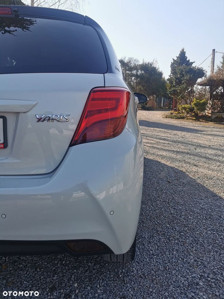 Toyota Yaris 1.33 Selection Platinum MS - 11