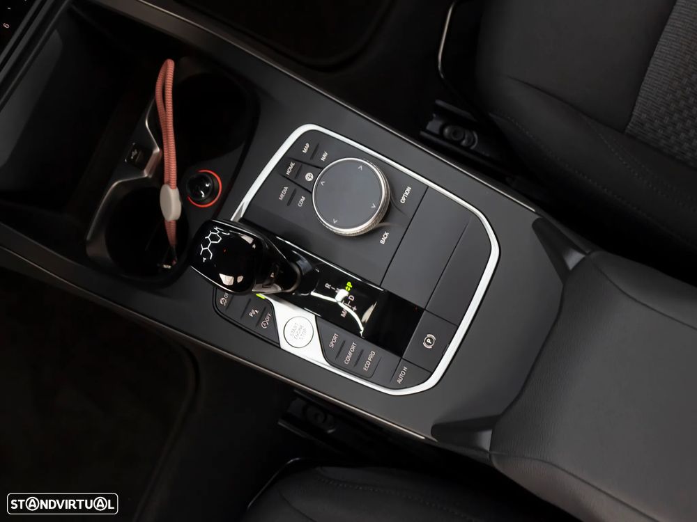 BMW 116 d Corporate Edition Auto - 34