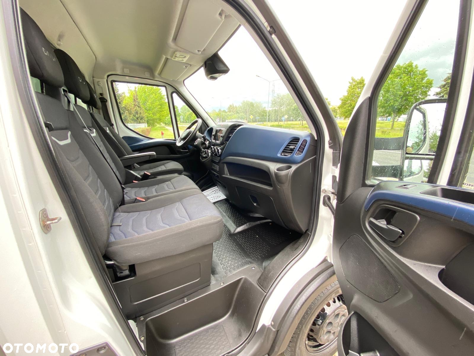 Iveco DAILY 35-160 HI-MATIC KONTENER 8EP CHŁODNIA THERMO KING WINDA ZEPRO - 35