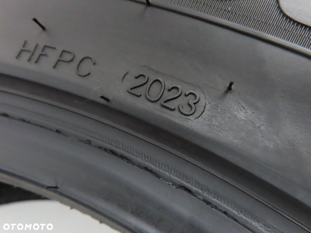 235/55R18 OPONA ZIMOWA Sunfull SF-982 104H XL - 2