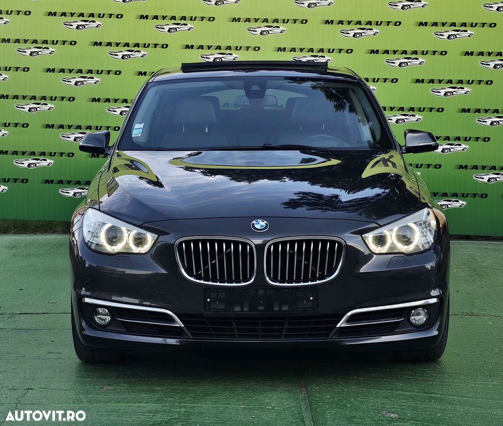 BMW Seria 5 520d Aut. Luxury Line - 2