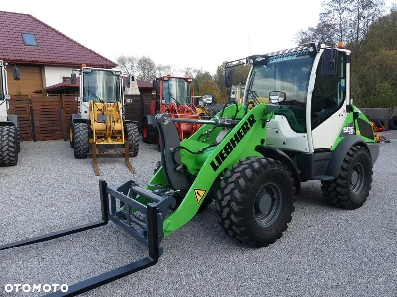 Liebherr L506 Compact / Sprowadzony / 3.196mtg / 2szt / - 3
