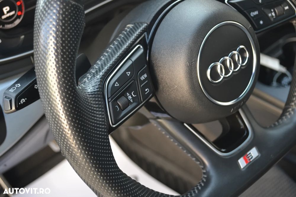 Audi A4 Avant 2.0 40 TDI quattro S tronic S Line - 11